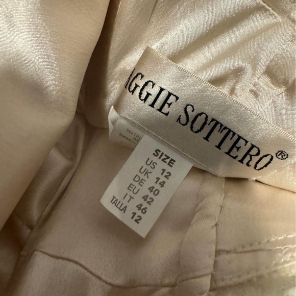 Maggie Sottero Dress Nola-7MN356 - Picture 3 of 9